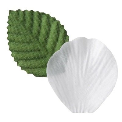Dco de table Baptme  - 100 ptales de rose artificiels blanches avec feuilles : illustration